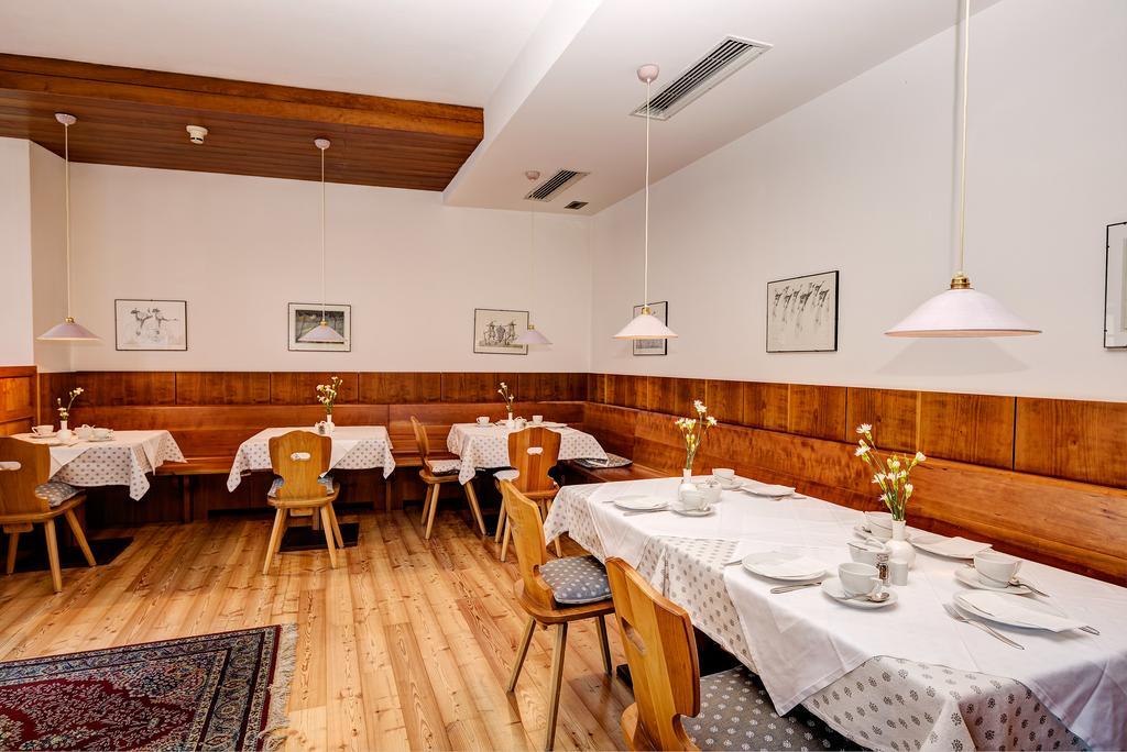 Garni Hotel Kessler Tirolo Exterior foto
